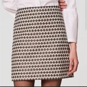 Loft Metallic Geometrical Print Skirt size 2